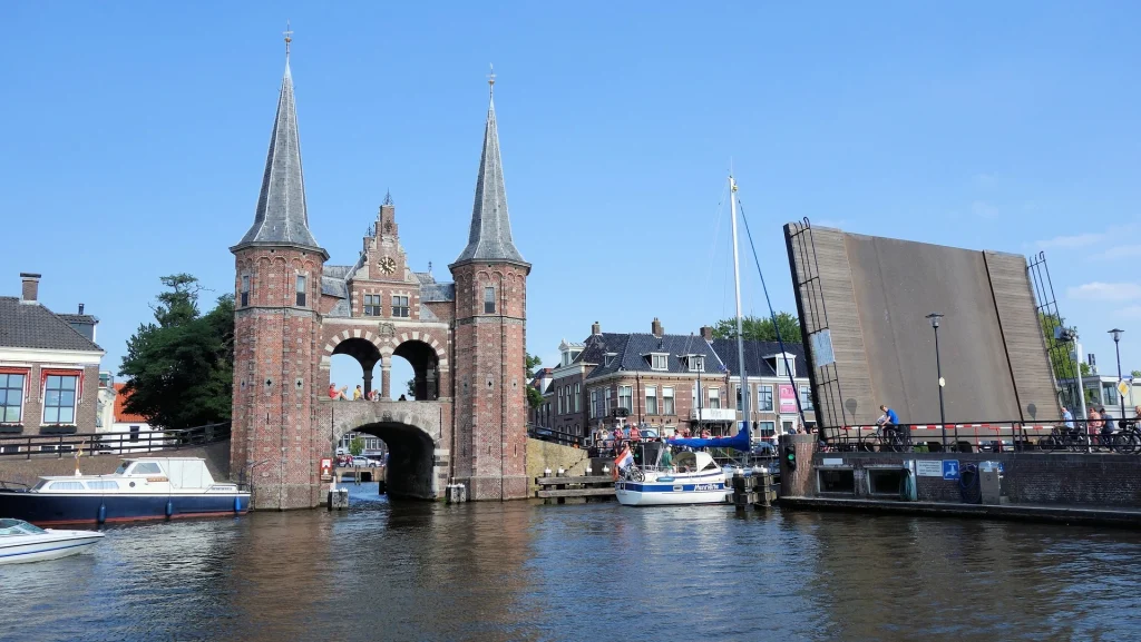 Sloep huren steden Friesland