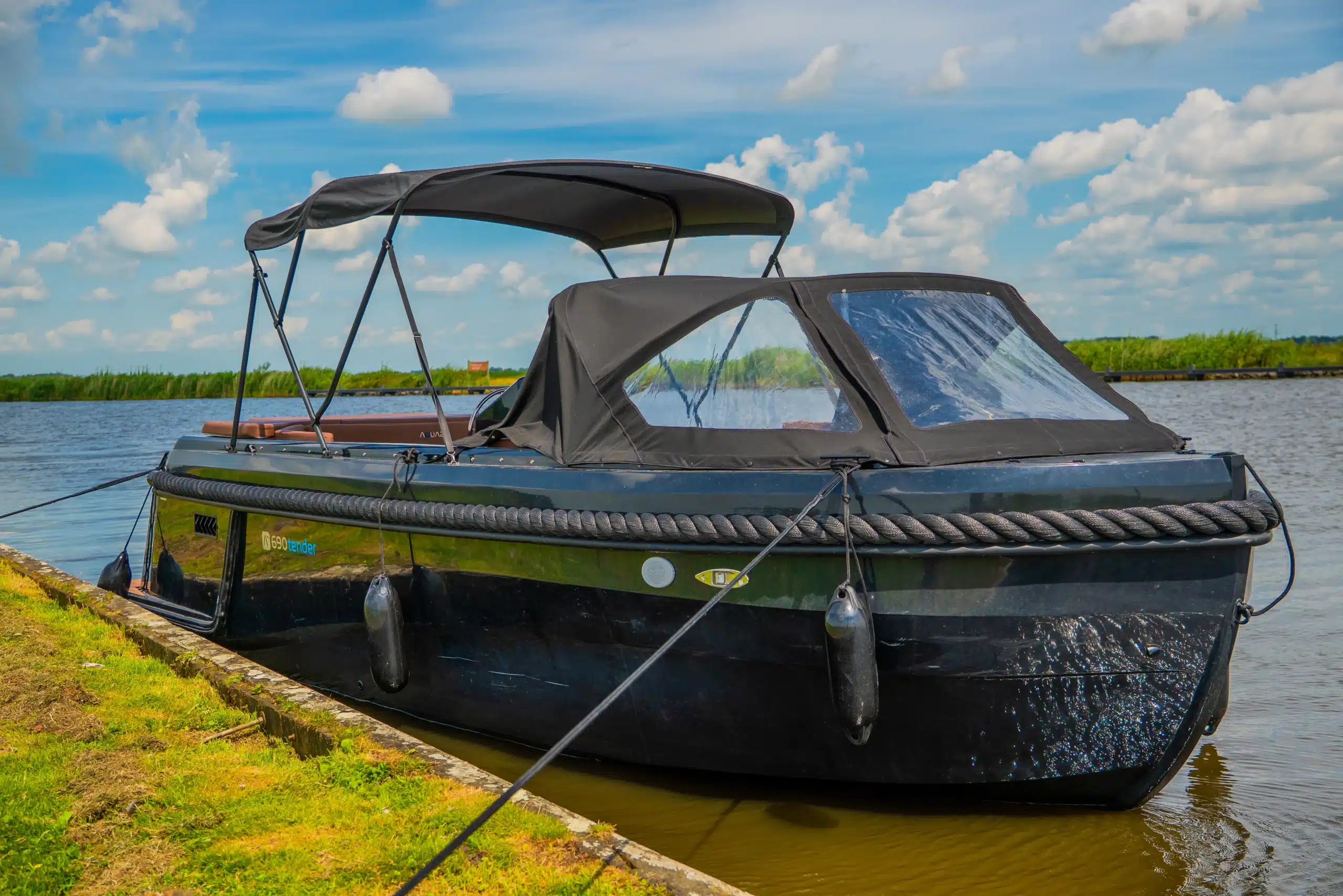 Sloep kopen 690 tender